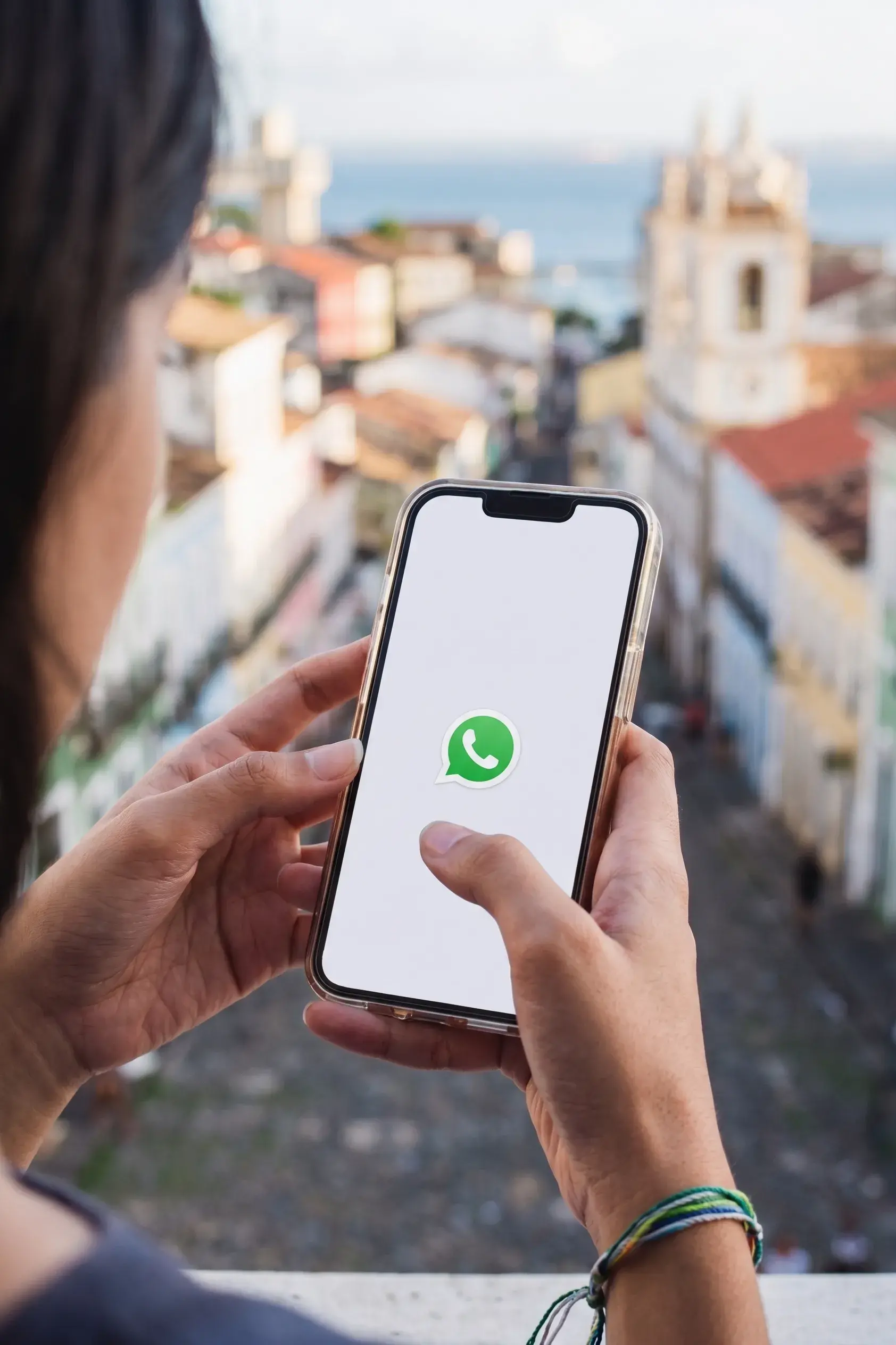 Entre em contato
pelo WhatsApp